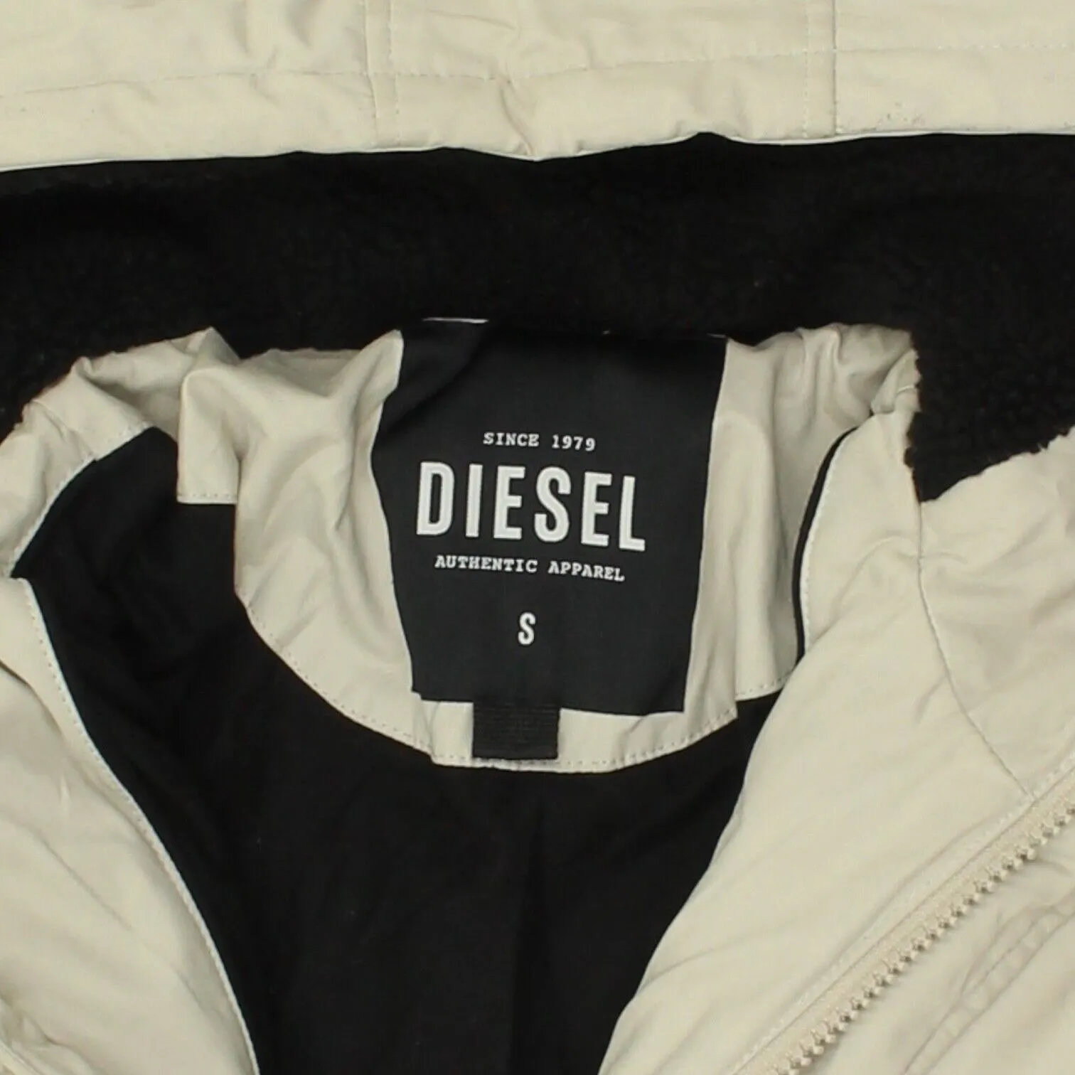 Diesel Mens Beige Hooded Puffer Jacket | Vintage High End Designer Padded Coat